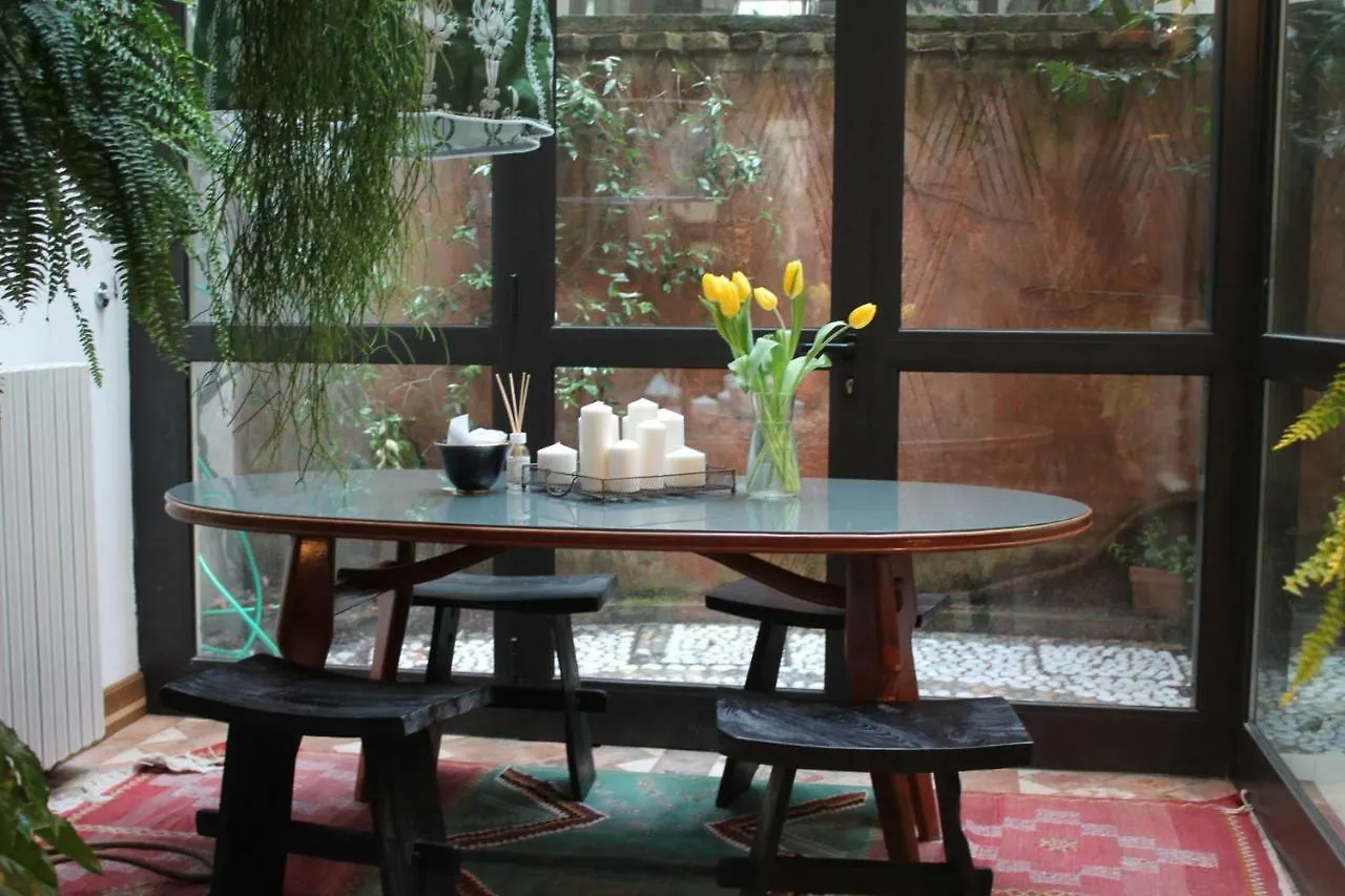 بيت ضيافة فندق Little Garden تريفيزو