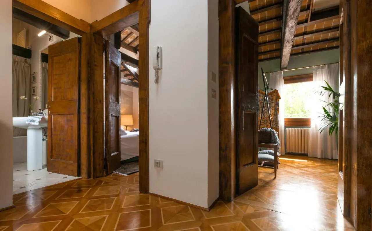 Guest house Little Garden Hotel Treviso Italy